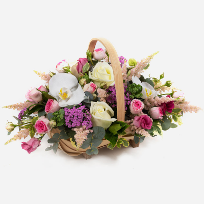 Graceful Beauty
 - A luxurious basket made with a fabulous selection of flowers to create the perfect gift.